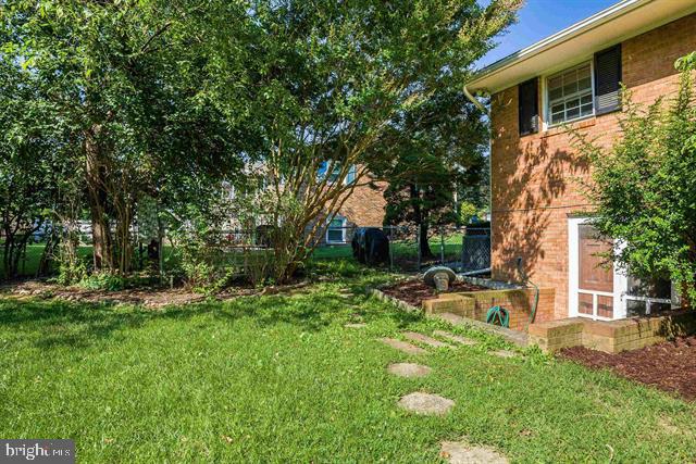 9936 PLEASANT VIEW DR, NEW MARKET, Virginia 22844, 4 Bedrooms Bedrooms, ,3 BathroomsBathrooms,Residential,For sale,9936 PLEASANT VIEW DR,VASH2012064 MLS # VASH2012064