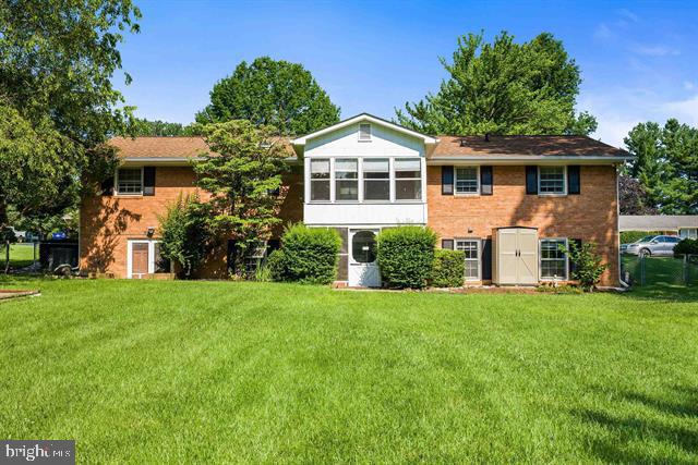 9936 PLEASANT VIEW DR, NEW MARKET, Virginia 22844, 4 Bedrooms Bedrooms, ,3 BathroomsBathrooms,Residential,For sale,9936 PLEASANT VIEW DR,VASH2012064 MLS # VASH2012064