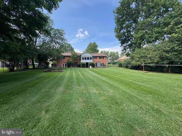 9936 PLEASANT VIEW DR, NEW MARKET, Virginia 22844, 4 Bedrooms Bedrooms, ,3 BathroomsBathrooms,Residential,For sale,9936 PLEASANT VIEW DR,VASH2012064 MLS # VASH2012064