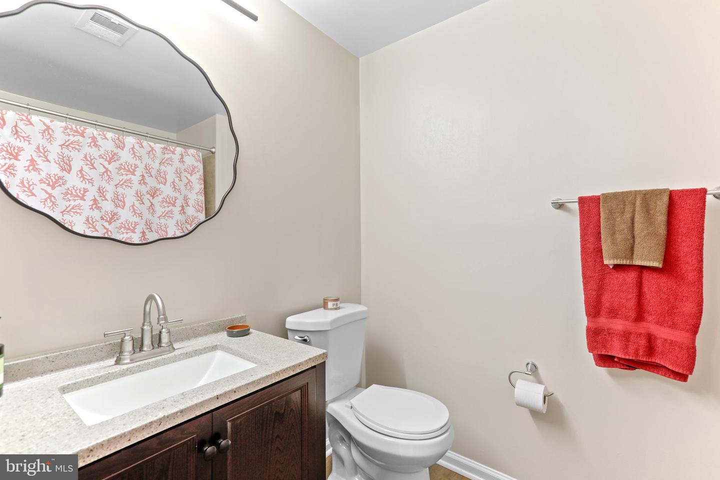 11014 KOMAN CIR #104, MANASSAS, Virginia 20109, 2 Bedrooms Bedrooms, ,2 BathroomsBathrooms,Residential,For sale,11014 KOMAN CIR #104,VAPW2099796 MLS # VAPW2099796