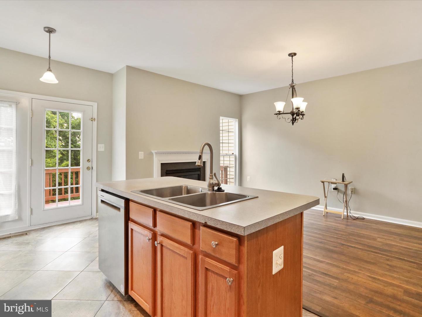 540 HOTCHKISS DR, WOODSTOCK, Virginia 22664, 3 Bedrooms Bedrooms, ,3 BathroomsBathrooms,Residential,For sale,540 HOTCHKISS DR,VASH2012070 MLS # VASH2012070