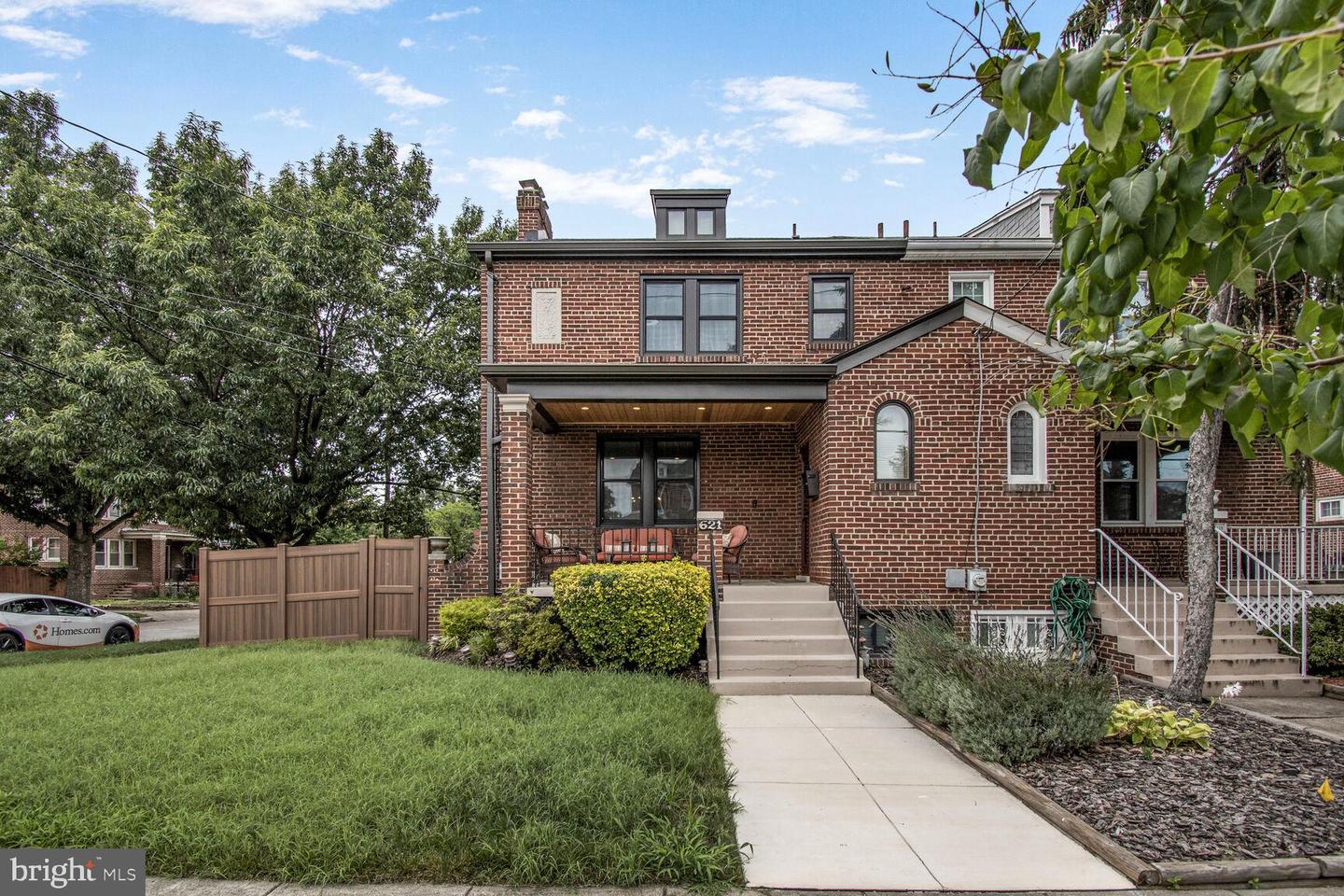 621 QUACKENBOS ST NW, WASHINGTON, District Of Columbia 20011, 3 Bedrooms Bedrooms, ,2 BathroomsBathrooms,Residential,For sale,621 QUACKENBOS ST NW,DCDC2211832 MLS # DCDC2211832