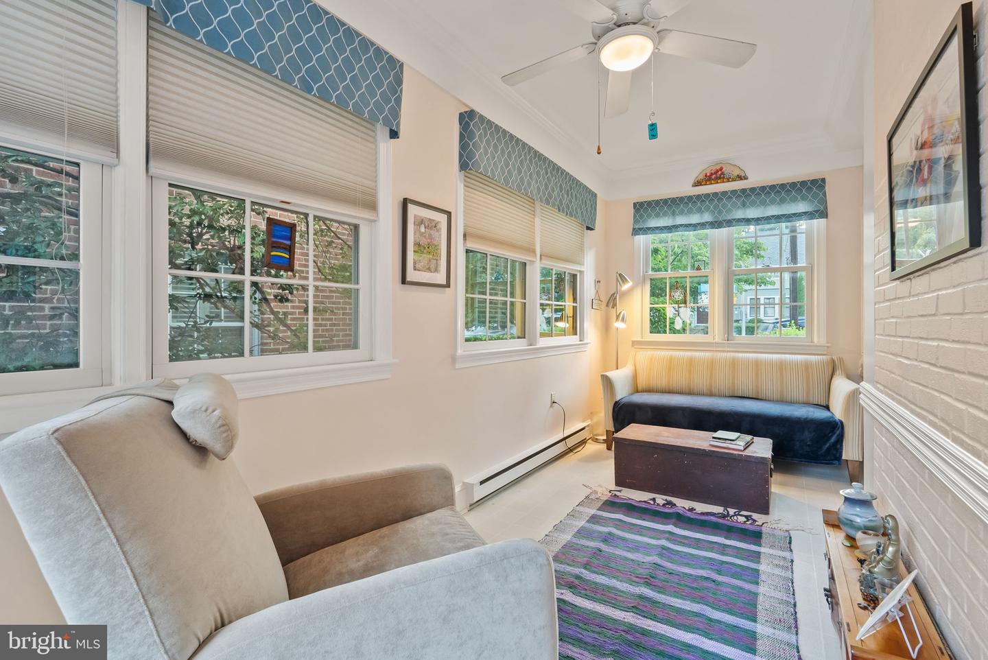 1703 RUSSELL RD, ALEXANDRIA, Virginia 22301, 3 Bedrooms Bedrooms, ,3 BathroomsBathrooms,Residential,For sale,1703 RUSSELL RD,VAAX2047816 MLS # VAAX2047816