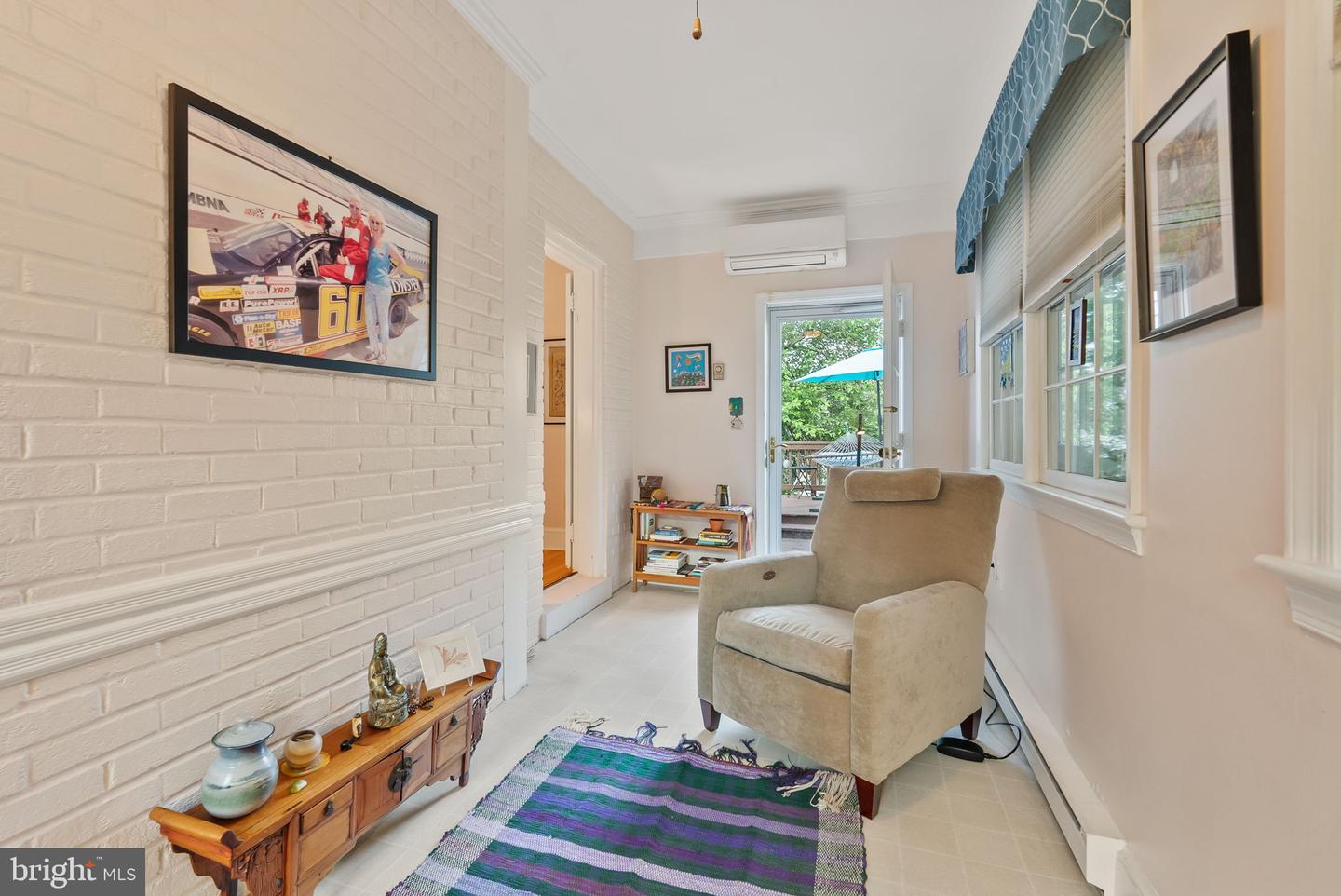 1703 RUSSELL RD, ALEXANDRIA, Virginia 22301, 3 Bedrooms Bedrooms, ,3 BathroomsBathrooms,Residential,For sale,1703 RUSSELL RD,VAAX2047816 MLS # VAAX2047816