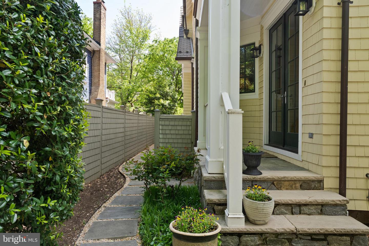 3515 PORTER ST NW, WASHINGTON, District Of Columbia 20016, 5 Bedrooms Bedrooms, ,4 BathroomsBathrooms,Residential,For sale,3515 PORTER ST NW,DCDC2211878 MLS # DCDC2211878