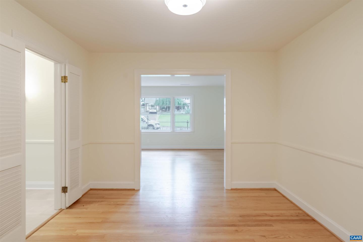 511 BERWICK CT, CHARLOTTESVILLE, Virginia 22901, 4 Bedrooms Bedrooms, ,3 BathroomsBathrooms,Residential,For sale,511 BERWICK CT,667084 MLS # 667084