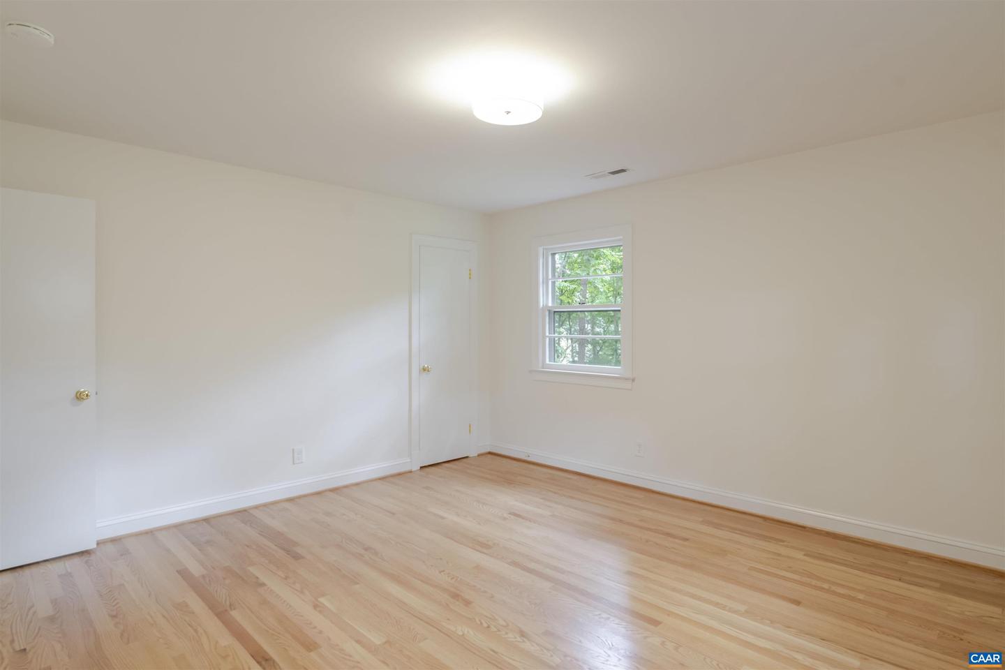 511 BERWICK CT, CHARLOTTESVILLE, Virginia 22901, 4 Bedrooms Bedrooms, ,3 BathroomsBathrooms,Residential,For sale,511 BERWICK CT,667084 MLS # 667084