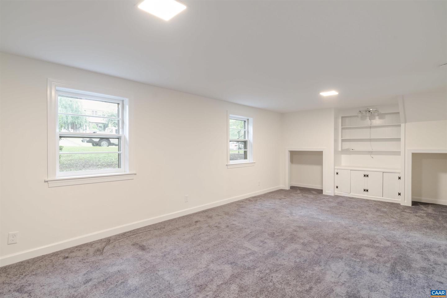 511 BERWICK CT, CHARLOTTESVILLE, Virginia 22901, 4 Bedrooms Bedrooms, ,3 BathroomsBathrooms,Residential,For sale,511 BERWICK CT,667084 MLS # 667084
