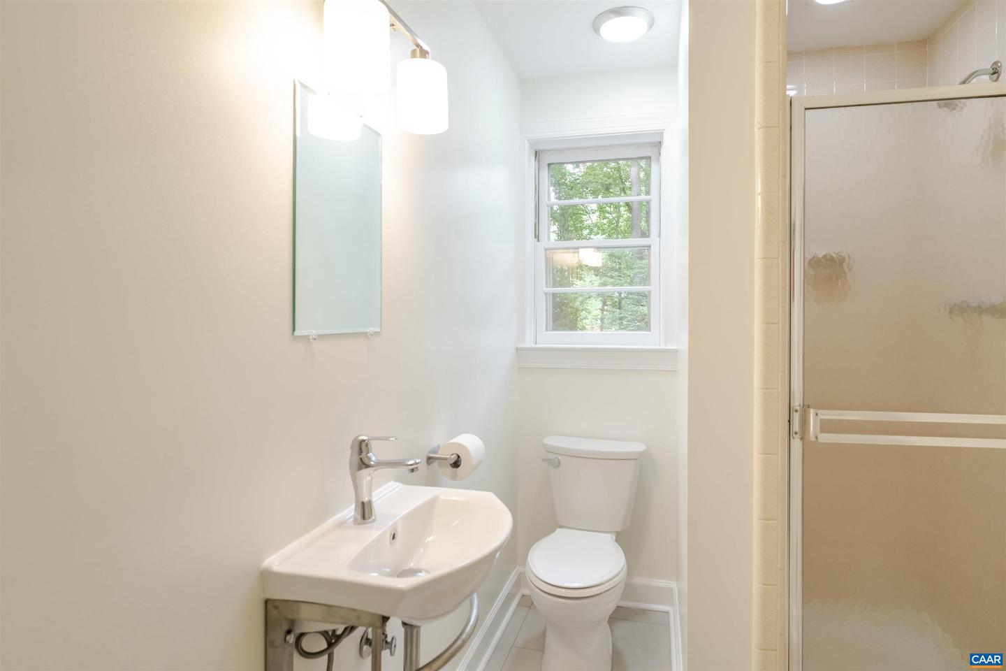 511 BERWICK CT, CHARLOTTESVILLE, Virginia 22901, 4 Bedrooms Bedrooms, ,3 BathroomsBathrooms,Residential,For sale,511 BERWICK CT,667084 MLS # 667084
