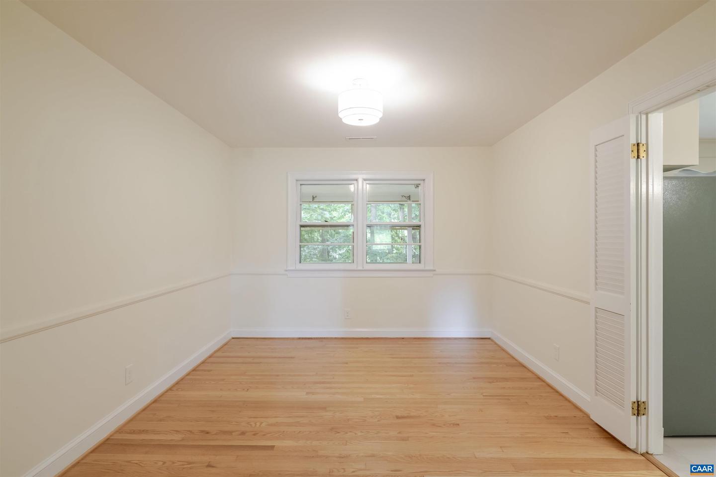 511 BERWICK CT, CHARLOTTESVILLE, Virginia 22901, 4 Bedrooms Bedrooms, ,3 BathroomsBathrooms,Residential,For sale,511 BERWICK CT,667084 MLS # 667084