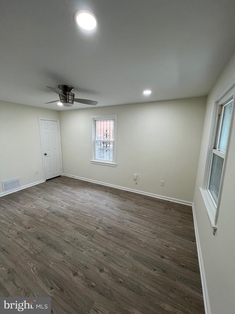 808 DIVISION AVENUE NE, WASHINGTON, District Of Columbia 20019, 2 Bedrooms Bedrooms, ,1 BathroomBathrooms,Residential,For sale,808 DIVISION AVENUE NE,DCDC2211928 MLS # DCDC2211928
