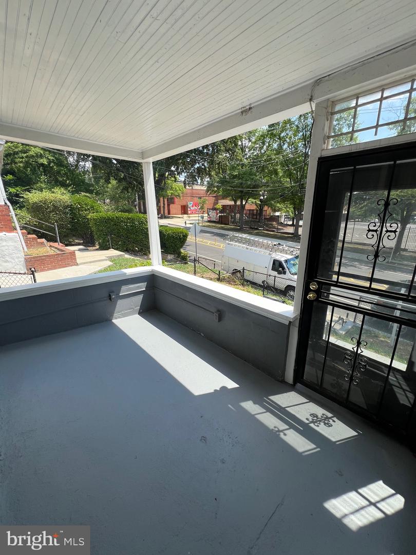 808 DIVISION AVENUE NE, WASHINGTON, District Of Columbia 20019, 2 Bedrooms Bedrooms, ,1 BathroomBathrooms,Residential,For sale,808 DIVISION AVENUE NE,DCDC2211928 MLS # DCDC2211928
