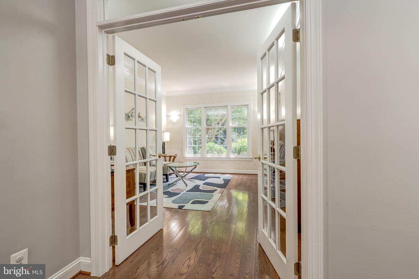 12390 FALKIRK DR, FAIRFAX, Virginia 22033, 5 Bedrooms Bedrooms, ,4 BathroomsBathrooms,Residential,For sale,12390 FALKIRK DR,VAFX2235416 MLS # VAFX2235416