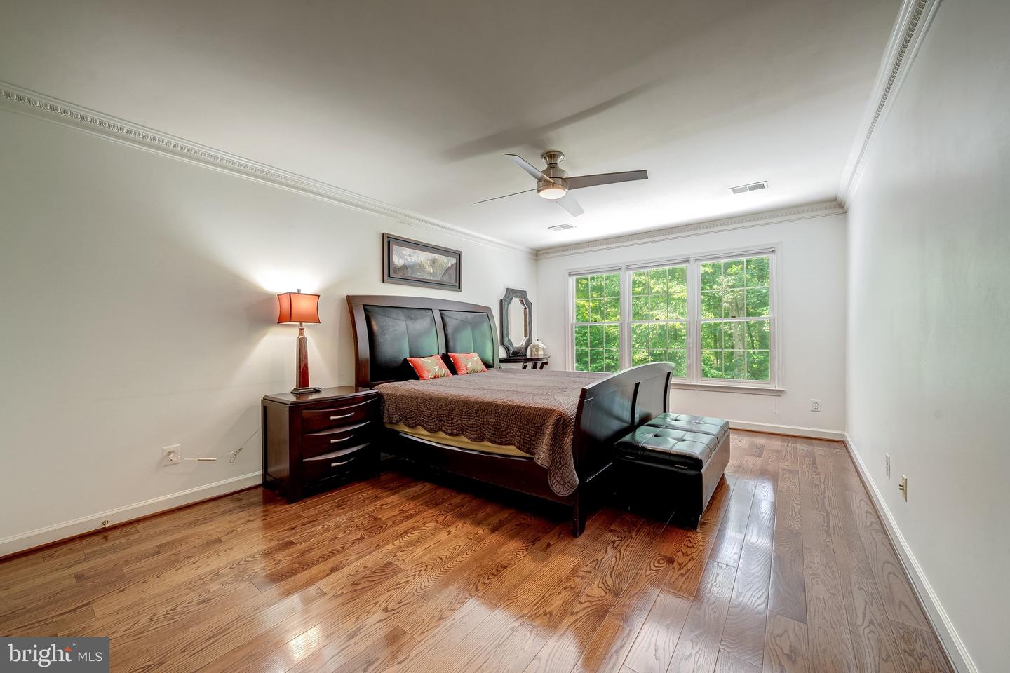 12390 FALKIRK DR, FAIRFAX, Virginia 22033, 5 Bedrooms Bedrooms, ,4 BathroomsBathrooms,Residential,For sale,12390 FALKIRK DR,VAFX2235416 MLS # VAFX2235416