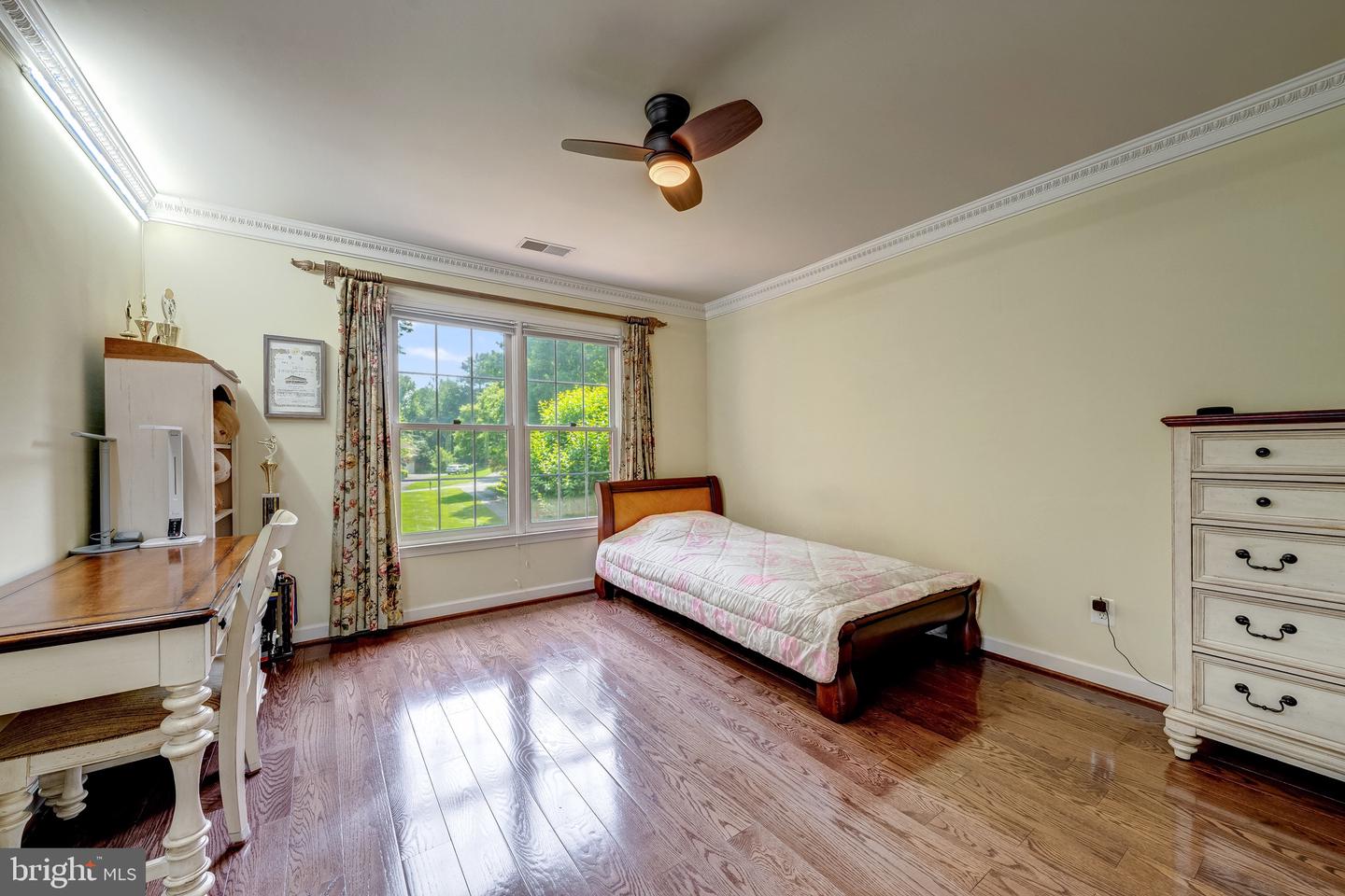 12390 FALKIRK DR, FAIRFAX, Virginia 22033, 5 Bedrooms Bedrooms, ,4 BathroomsBathrooms,Residential,For sale,12390 FALKIRK DR,VAFX2235416 MLS # VAFX2235416