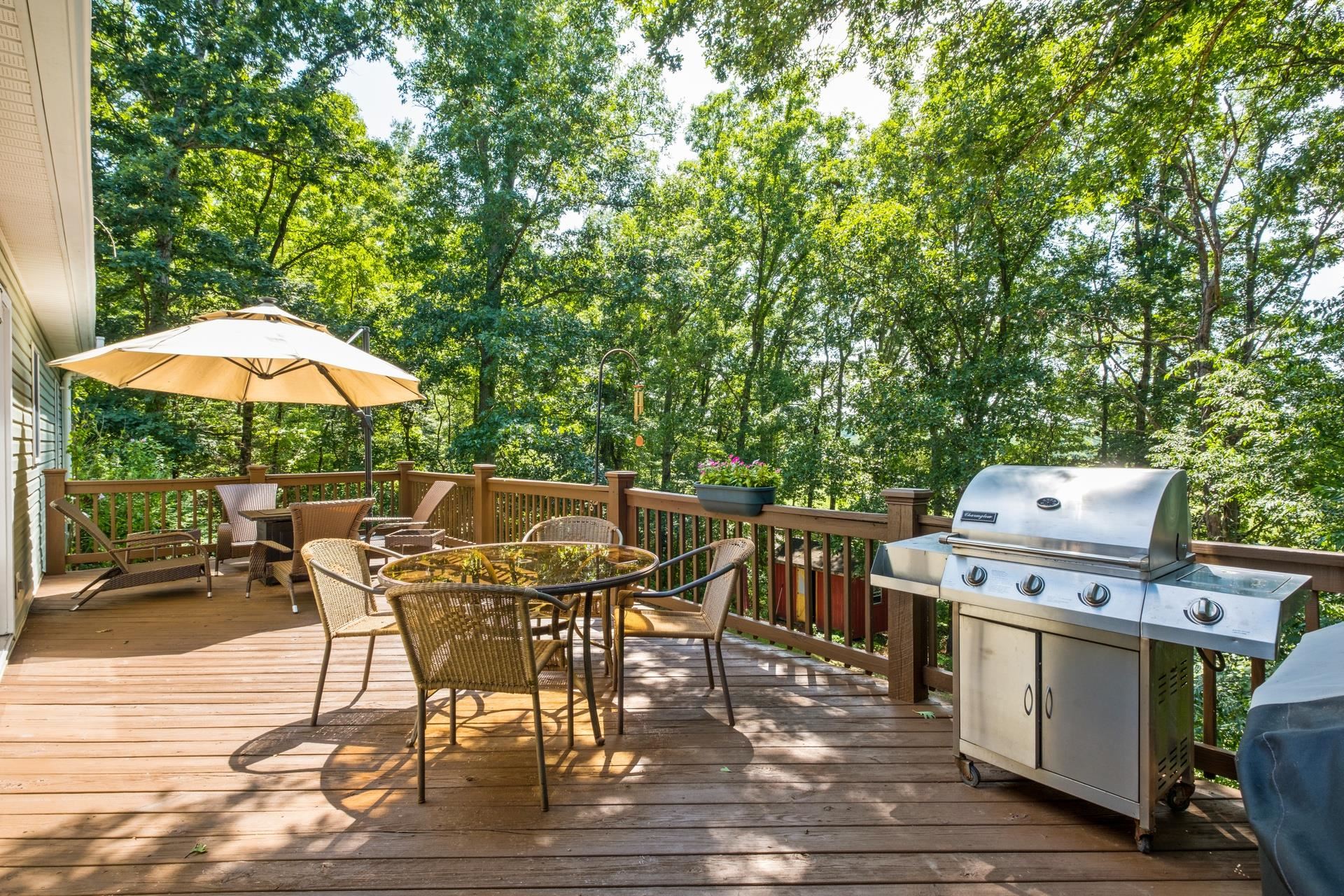 2226 EAST SIDE HWY, CRIMORA, Virginia 24431, 3 Bedrooms Bedrooms, ,2 BathroomsBathrooms,Residential,2226 EAST SIDE HWY,667107 MLS # 667107