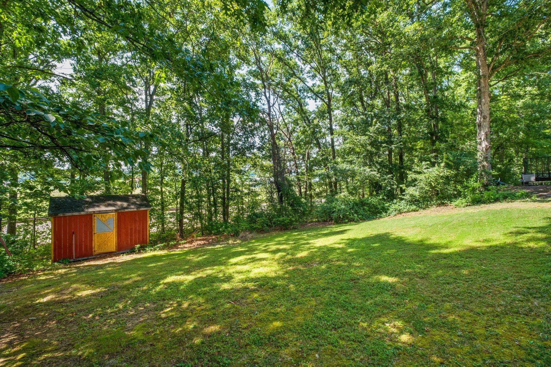 2226 EAST SIDE HWY, CRIMORA, Virginia 24431, 3 Bedrooms Bedrooms, ,2 BathroomsBathrooms,Residential,2226 EAST SIDE HWY,667107 MLS # 667107