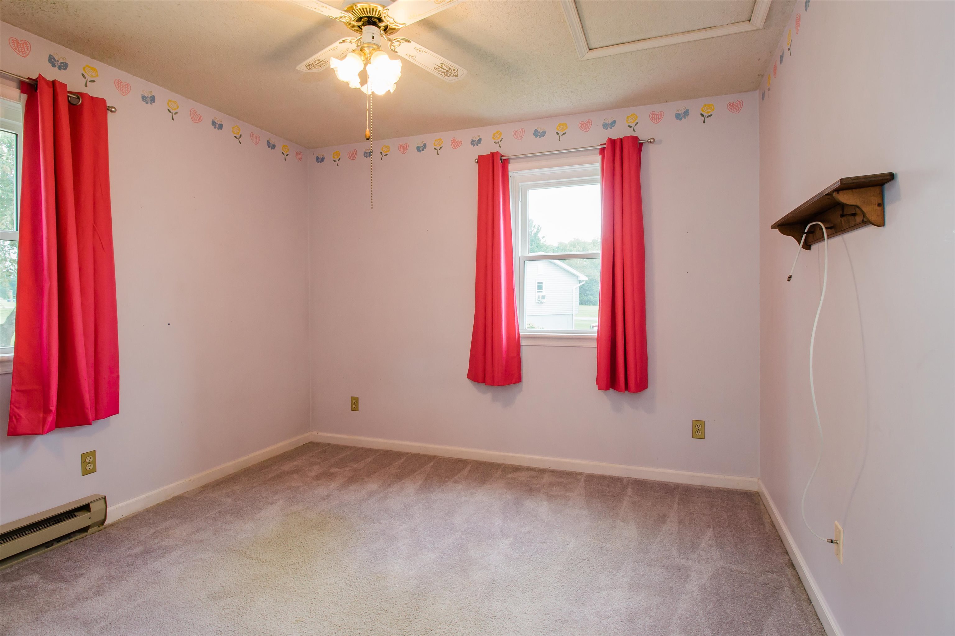 320 WILLIAMSPORT RD, TIMBERVILLE, Virginia 22853, 3 Bedrooms Bedrooms, ,1 BathroomBathrooms,Residential,320 WILLIAMSPORT RD,667109 MLS # 667109