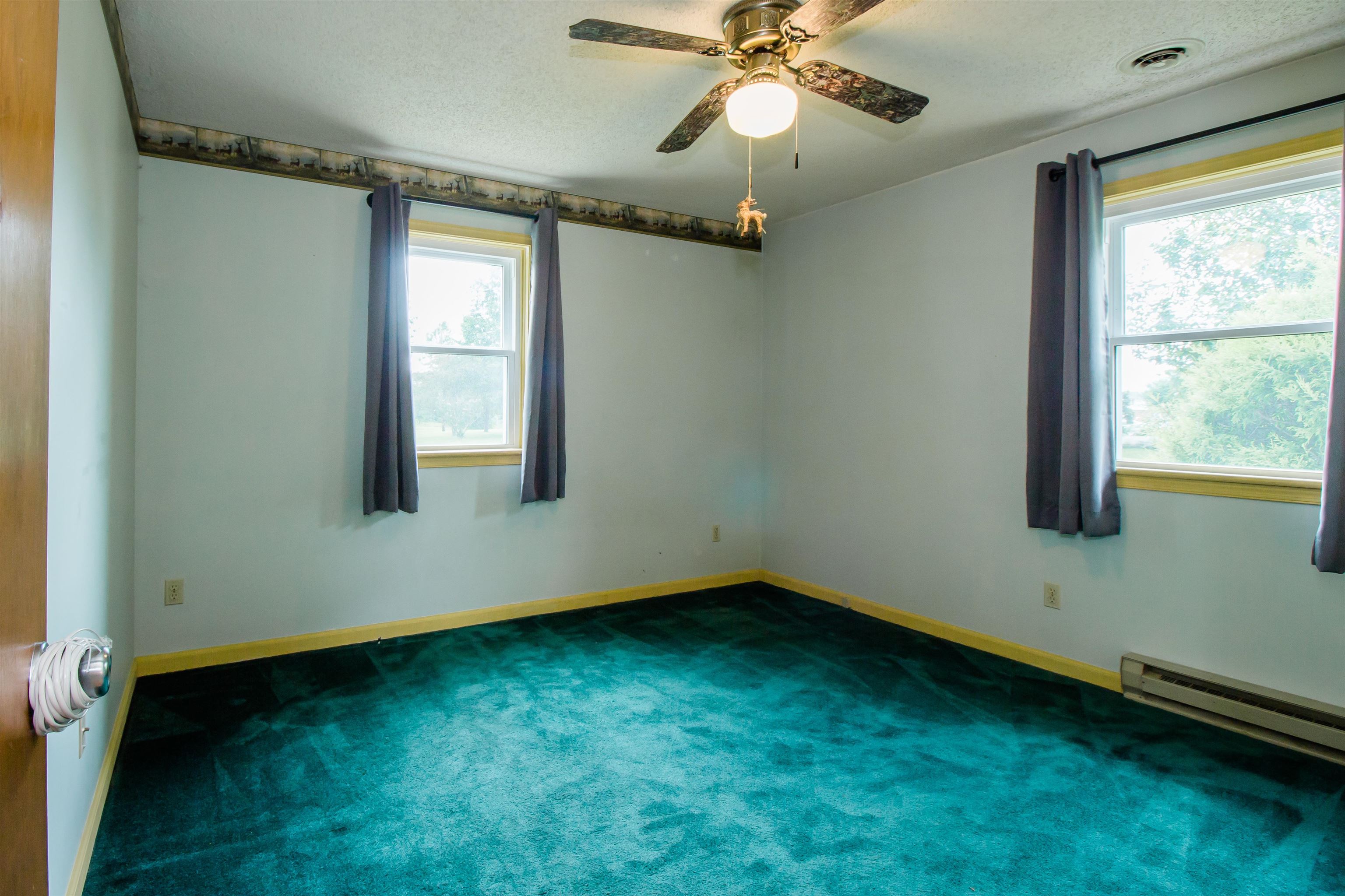 320 WILLIAMSPORT RD, TIMBERVILLE, Virginia 22853, 3 Bedrooms Bedrooms, ,1 BathroomBathrooms,Residential,320 WILLIAMSPORT RD,667109 MLS # 667109