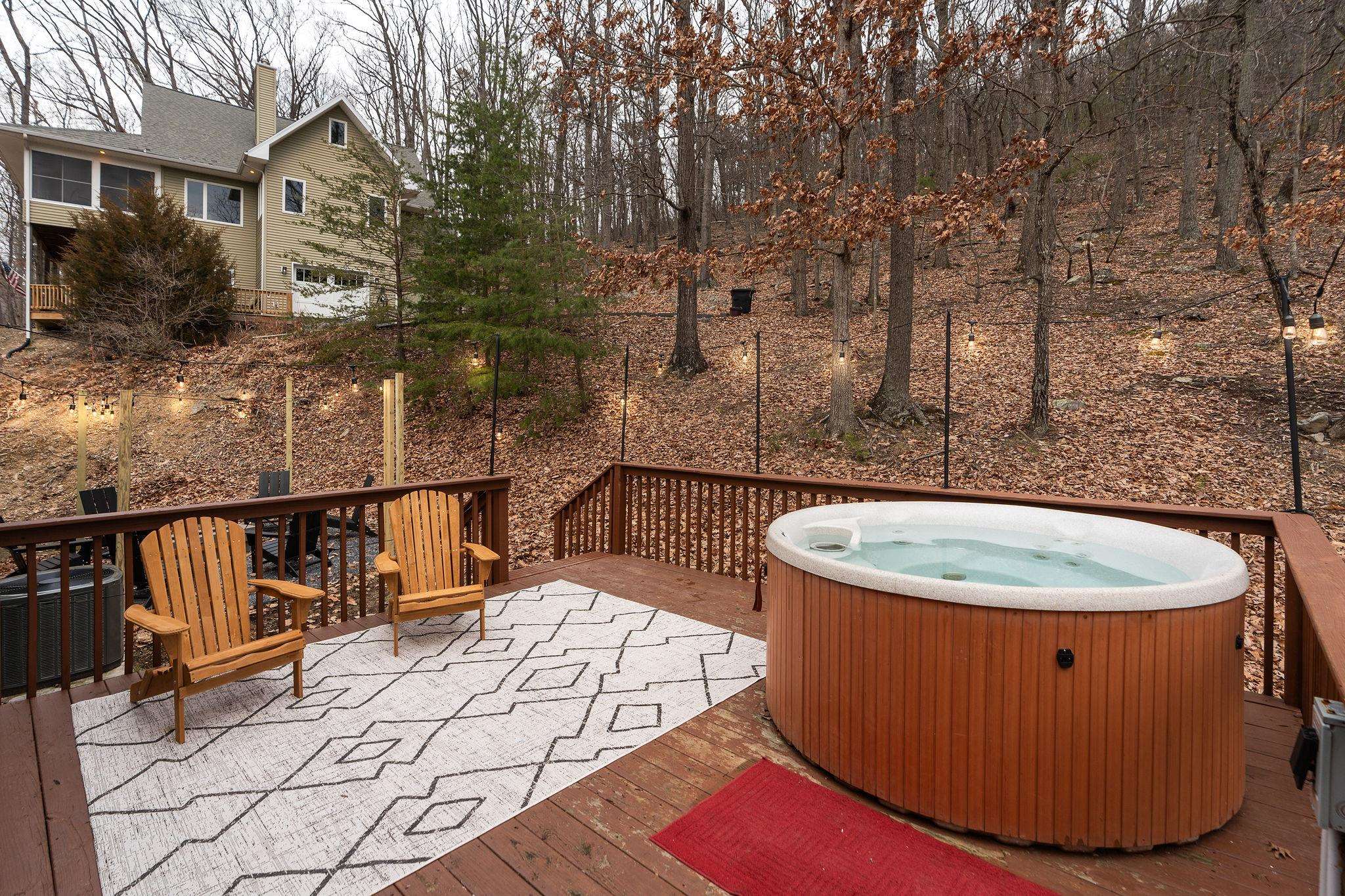 4148 PALMER RD, MCGAHEYSVILLE, Virginia 22840, 6 Bedrooms Bedrooms, ,4 BathroomsBathrooms,Residential,4148 PALMER RD,667110 MLS # 667110