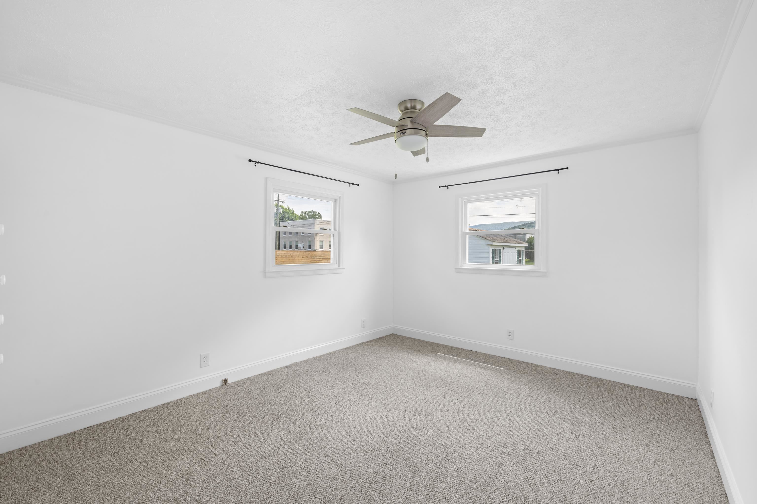 432 ARCH AVE, WAYNESBORO, Virginia 22980, 3 Bedrooms Bedrooms, ,1 BathroomBathrooms,Residential,432 ARCH AVE,667114 MLS # 667114