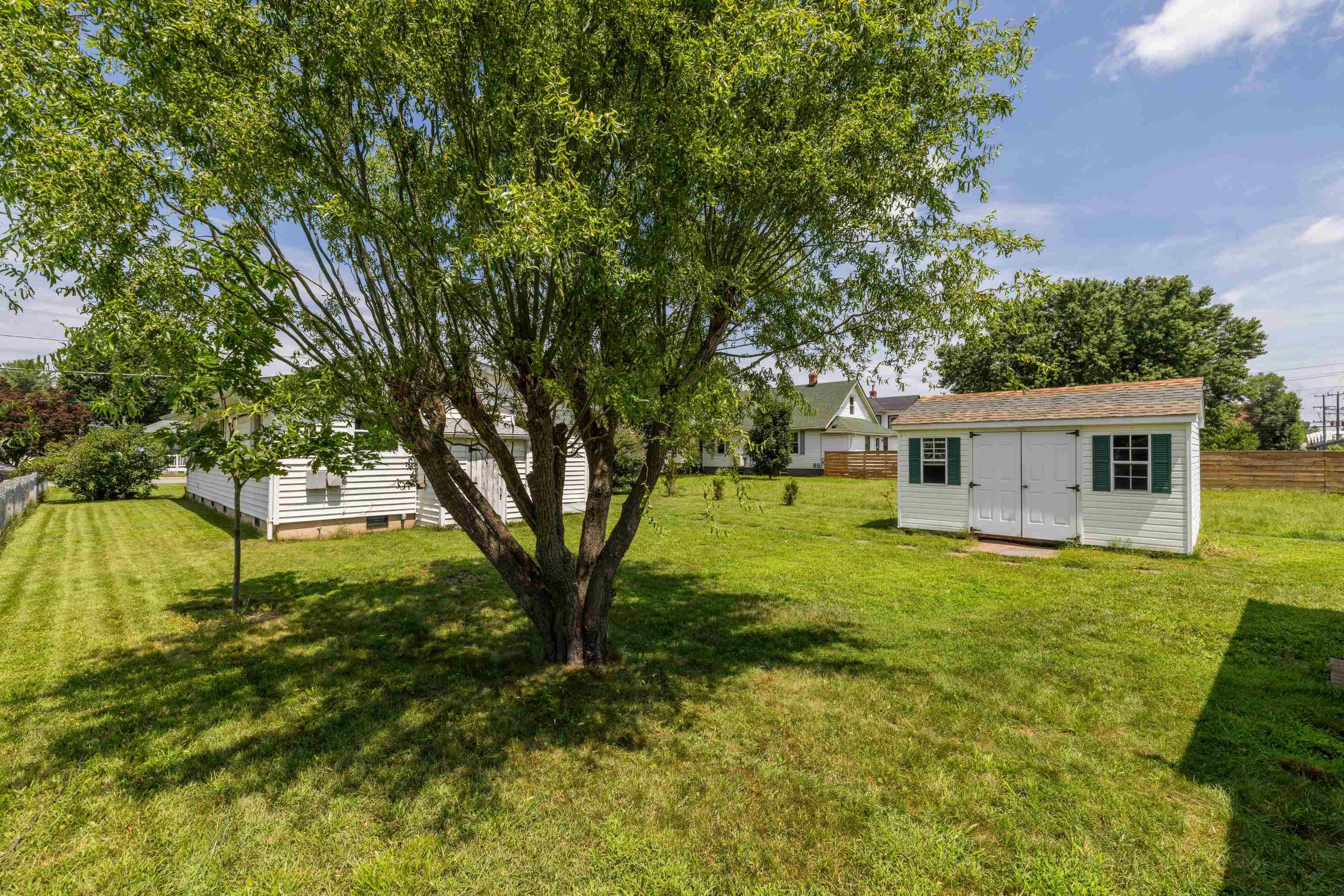 432 ARCH AVE, WAYNESBORO, Virginia 22980, 3 Bedrooms Bedrooms, ,1 BathroomBathrooms,Residential,432 ARCH AVE,667114 MLS # 667114