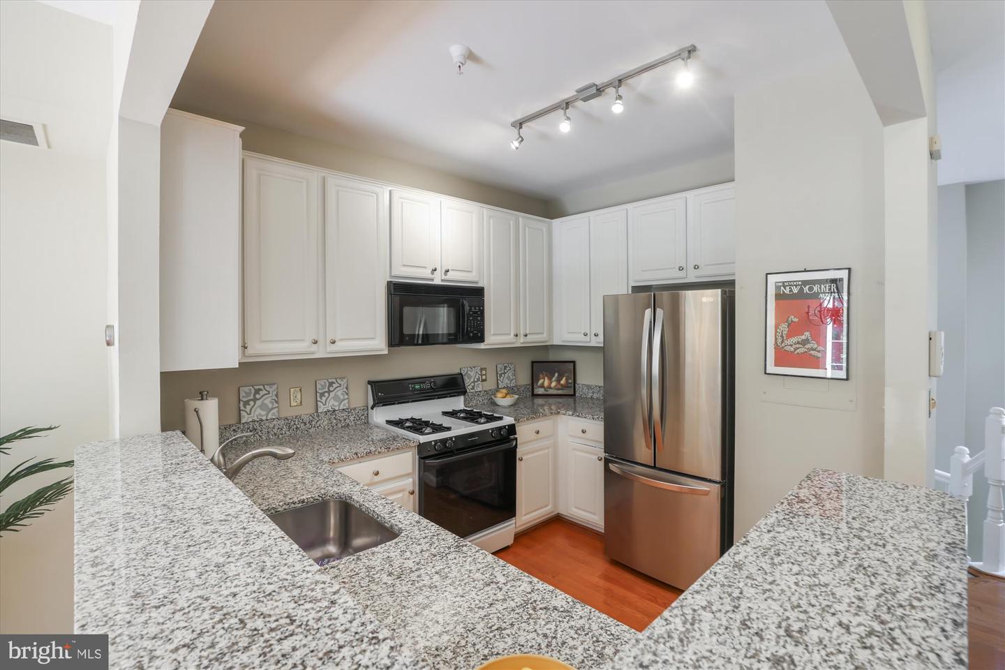 1307 WINDLEAF DR #139 - N, RESTON, Virginia 20194, 2 Bedrooms Bedrooms, ,2 BathroomsBathrooms,Residential,For sale,1307 WINDLEAF DR #139 - N,VAFX2253268 MLS # VAFX2253268