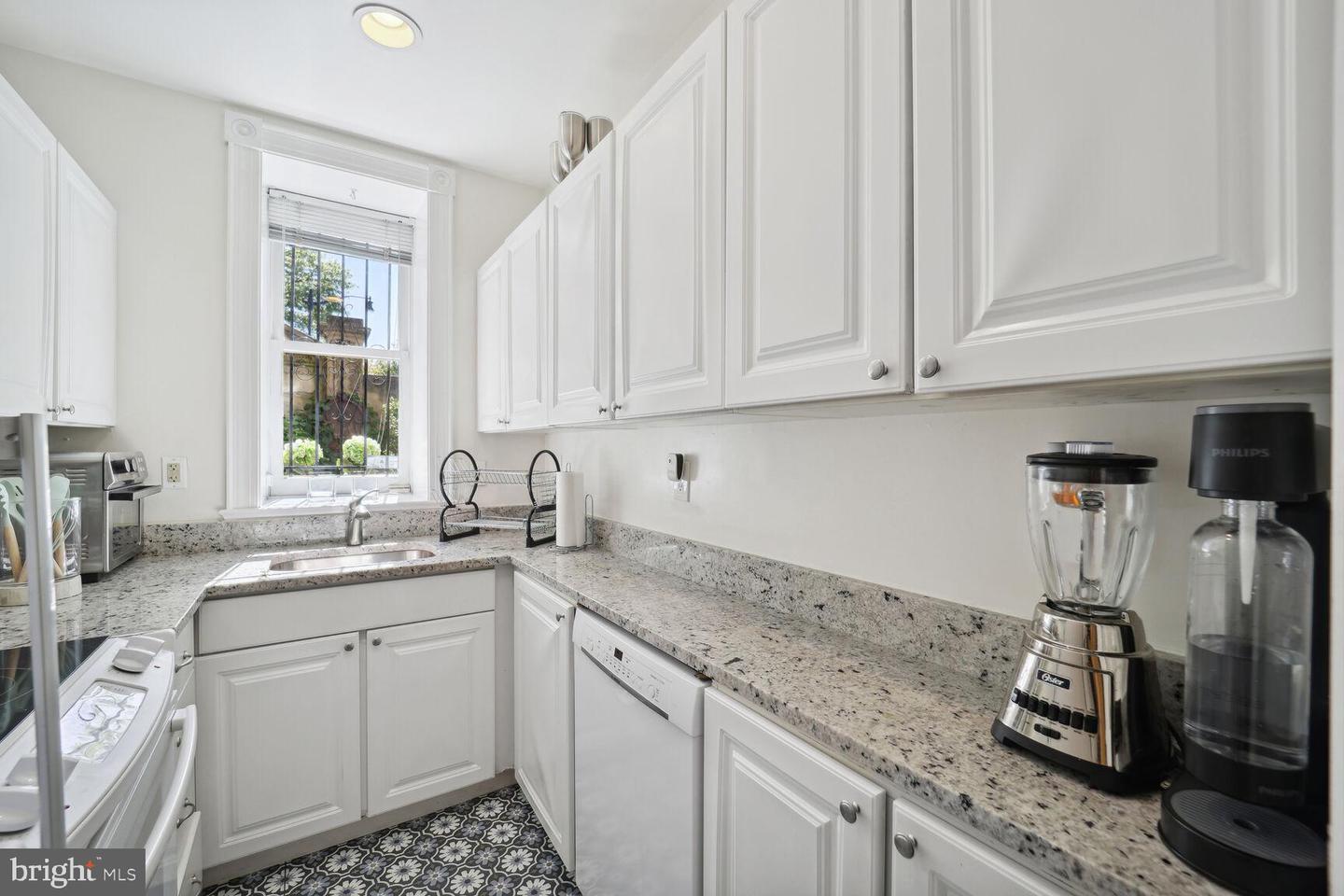2201 MASSACHUSETTS AVE NW #1, WASHINGTON, District Of Columbia 20008, 2 Bedrooms Bedrooms, ,2 BathroomsBathrooms,Residential,For sale,2201 MASSACHUSETTS AVE NW #1,DCDC2209142 MLS # DCDC2209142