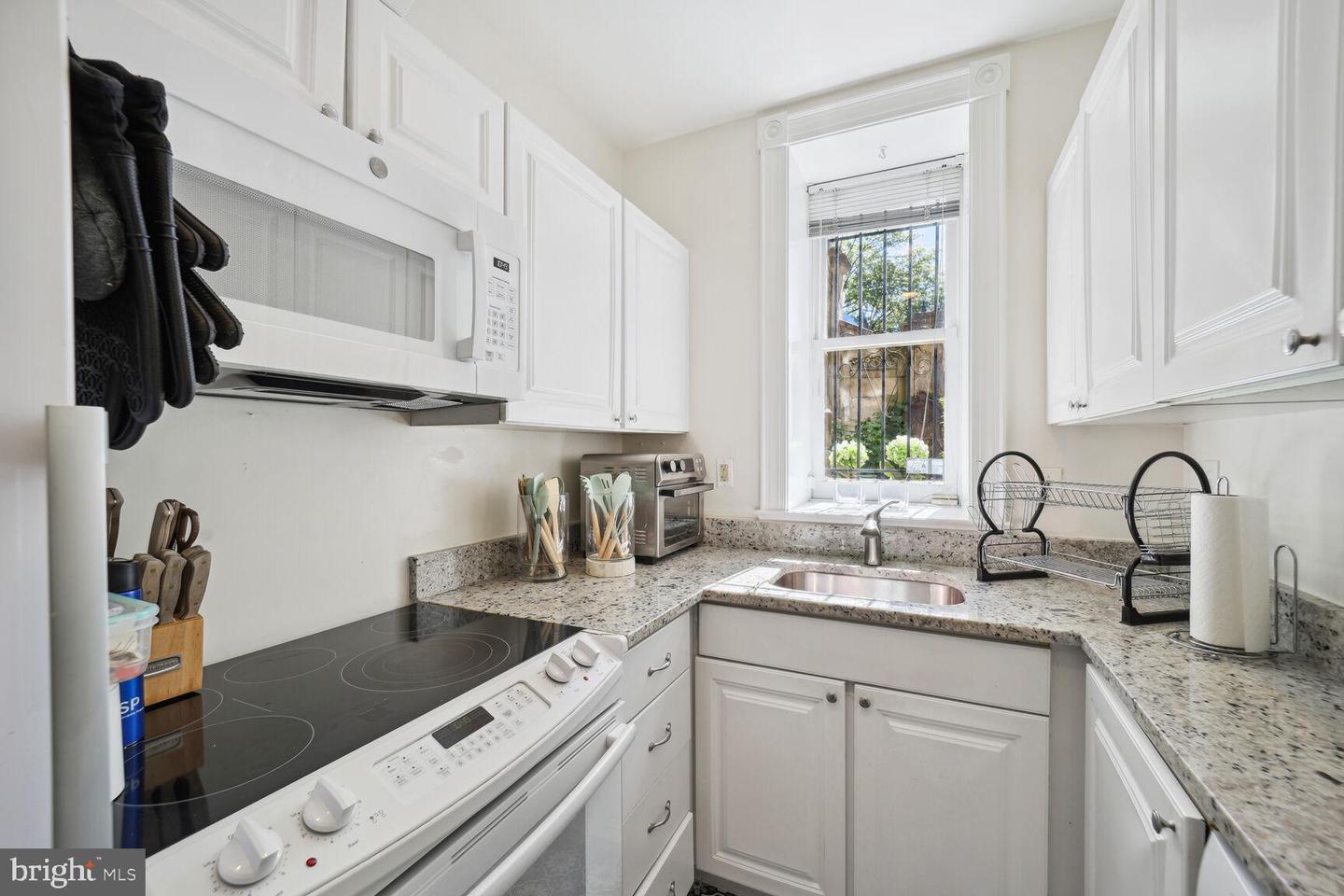 2201 MASSACHUSETTS AVE NW #1, WASHINGTON, District Of Columbia 20008, 2 Bedrooms Bedrooms, ,2 BathroomsBathrooms,Residential,For sale,2201 MASSACHUSETTS AVE NW #1,DCDC2209142 MLS # DCDC2209142