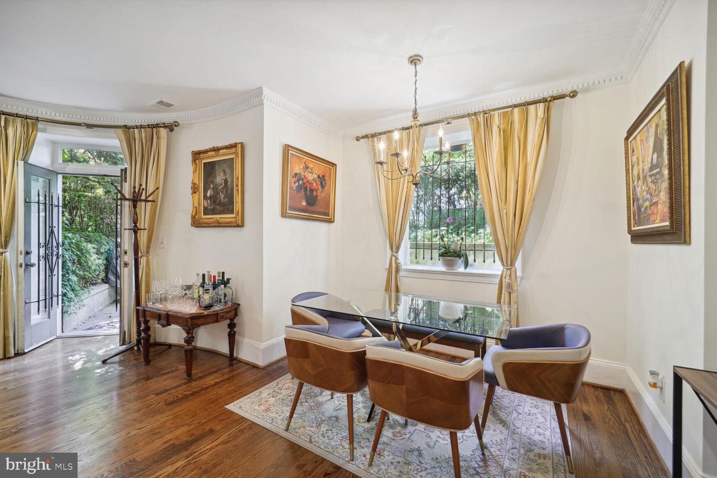 2201 MASSACHUSETTS AVE NW #1, WASHINGTON, District Of Columbia 20008, 2 Bedrooms Bedrooms, ,2 BathroomsBathrooms,Residential,For sale,2201 MASSACHUSETTS AVE NW #1,DCDC2209142 MLS # DCDC2209142
