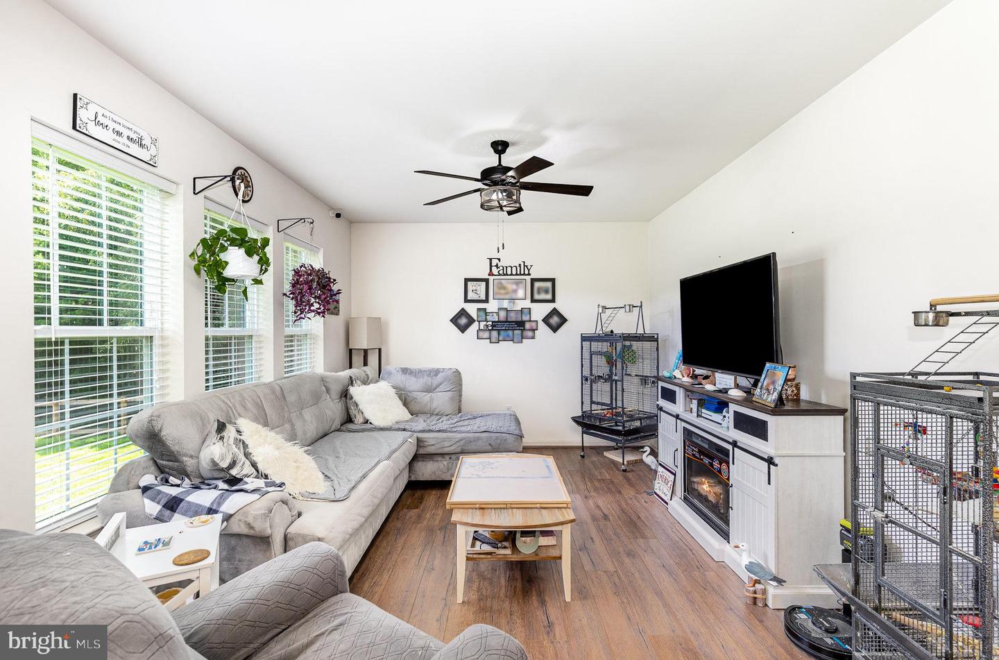 5095 HARVEST GRV, KING GEORGE, Virginia 22485, 3 Bedrooms Bedrooms, ,2 BathroomsBathrooms,Residential,For sale,5095 HARVEST GRV,VAKG2006684 MLS # VAKG2006684