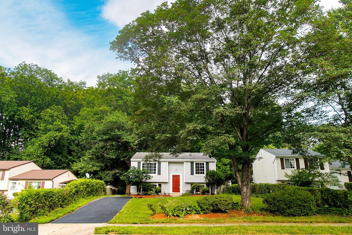5377 LAURA BELLE LN, FAIRFAX, Virginia 22032, 4 Bedrooms Bedrooms, ,2 BathroomsBathrooms,Residential,For sale,5377 LAURA BELLE LN,VAFX2255002 MLS # VAFX2255002