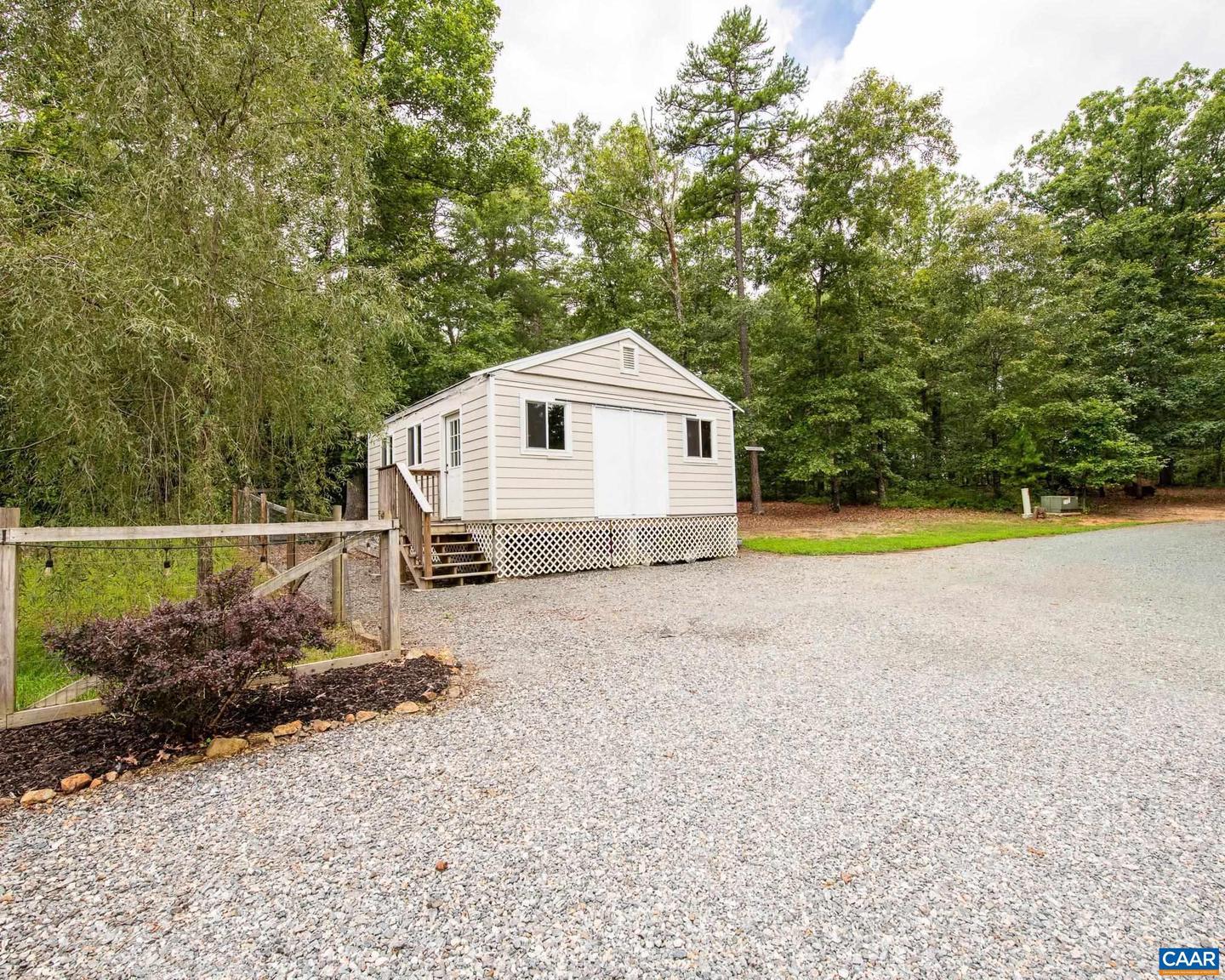 571 PARADISE LN, GORDONSVILLE, Virginia 22942, 4 Bedrooms Bedrooms, ,2 BathroomsBathrooms,Residential,For sale,571 PARADISE LN,666602 MLS # 666602