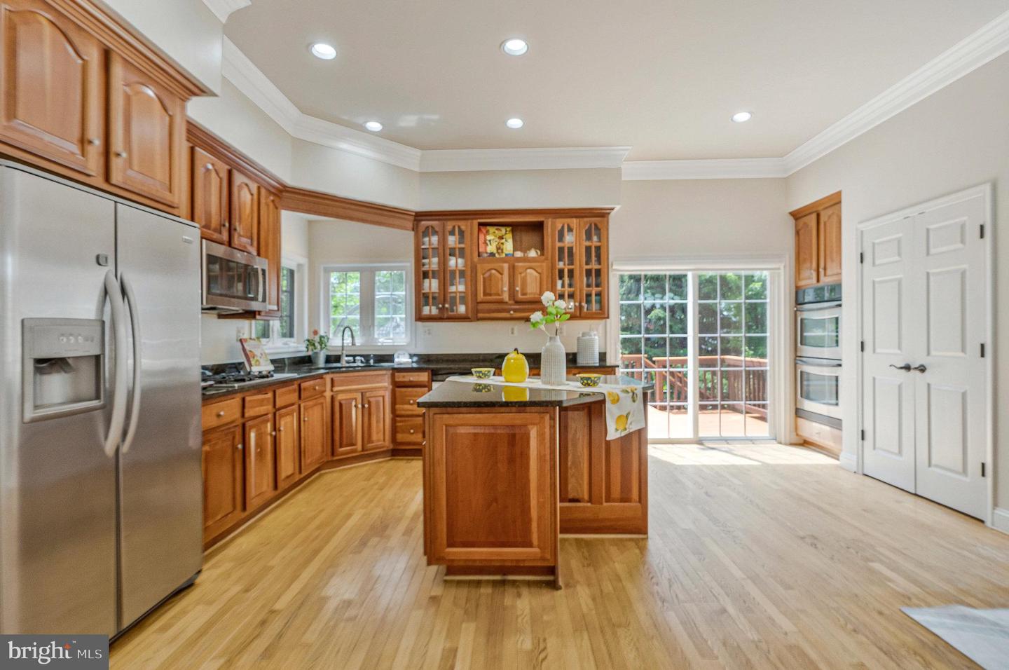 6919 WILLOW ST, FALLS CHURCH, Virginia 22046, 4 Bedrooms Bedrooms, ,4 BathroomsBathrooms,Residential,For sale,6919 WILLOW ST,VAFX2255288 MLS # VAFX2255288