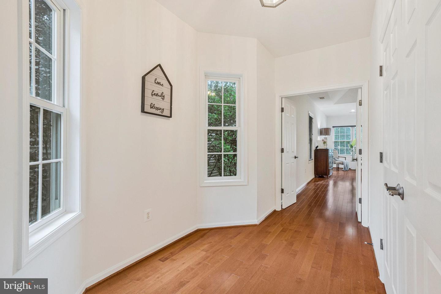 6919 WILLOW ST, FALLS CHURCH, Virginia 22046, 4 Bedrooms Bedrooms, ,4 BathroomsBathrooms,Residential,For sale,6919 WILLOW ST,VAFX2255288 MLS # VAFX2255288
