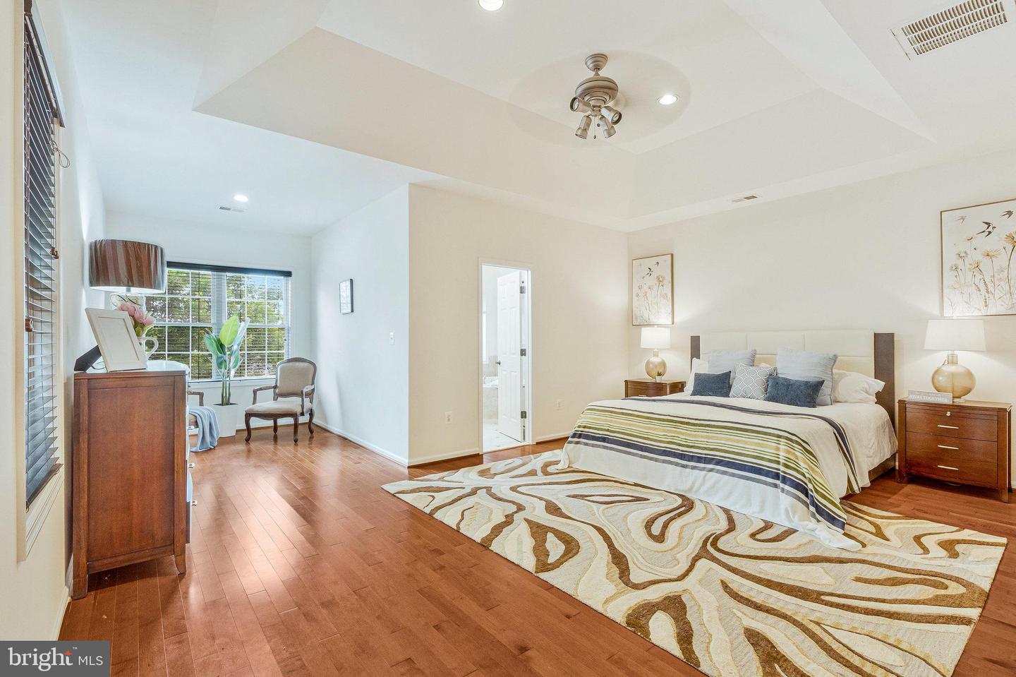 6919 WILLOW ST, FALLS CHURCH, Virginia 22046, 4 Bedrooms Bedrooms, ,4 BathroomsBathrooms,Residential,For sale,6919 WILLOW ST,VAFX2255288 MLS # VAFX2255288