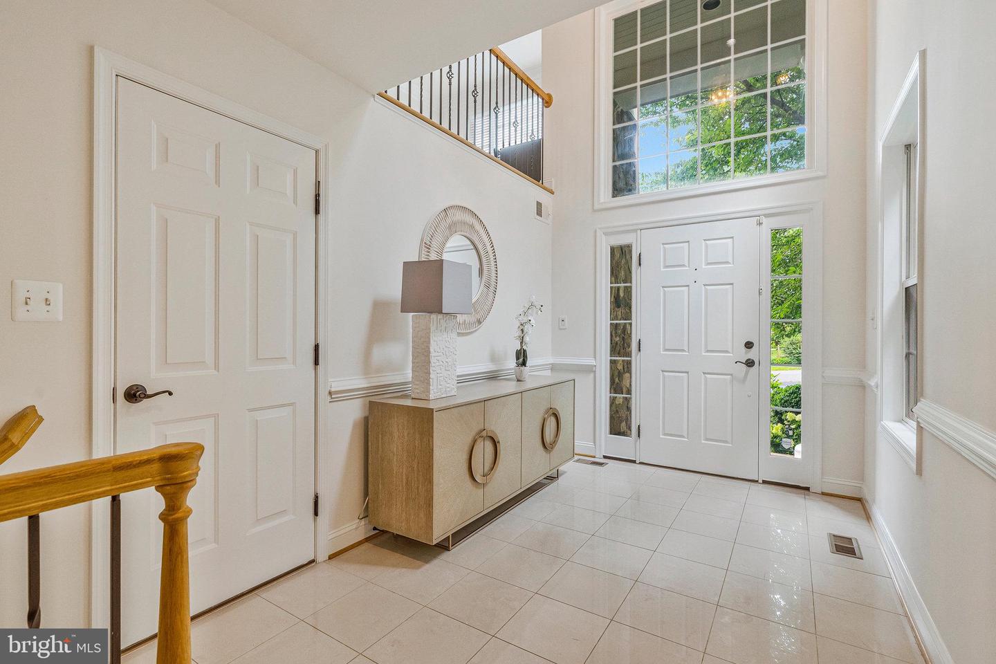 6919 WILLOW ST, FALLS CHURCH, Virginia 22046, 4 Bedrooms Bedrooms, ,4 BathroomsBathrooms,Residential,For sale,6919 WILLOW ST,VAFX2255288 MLS # VAFX2255288