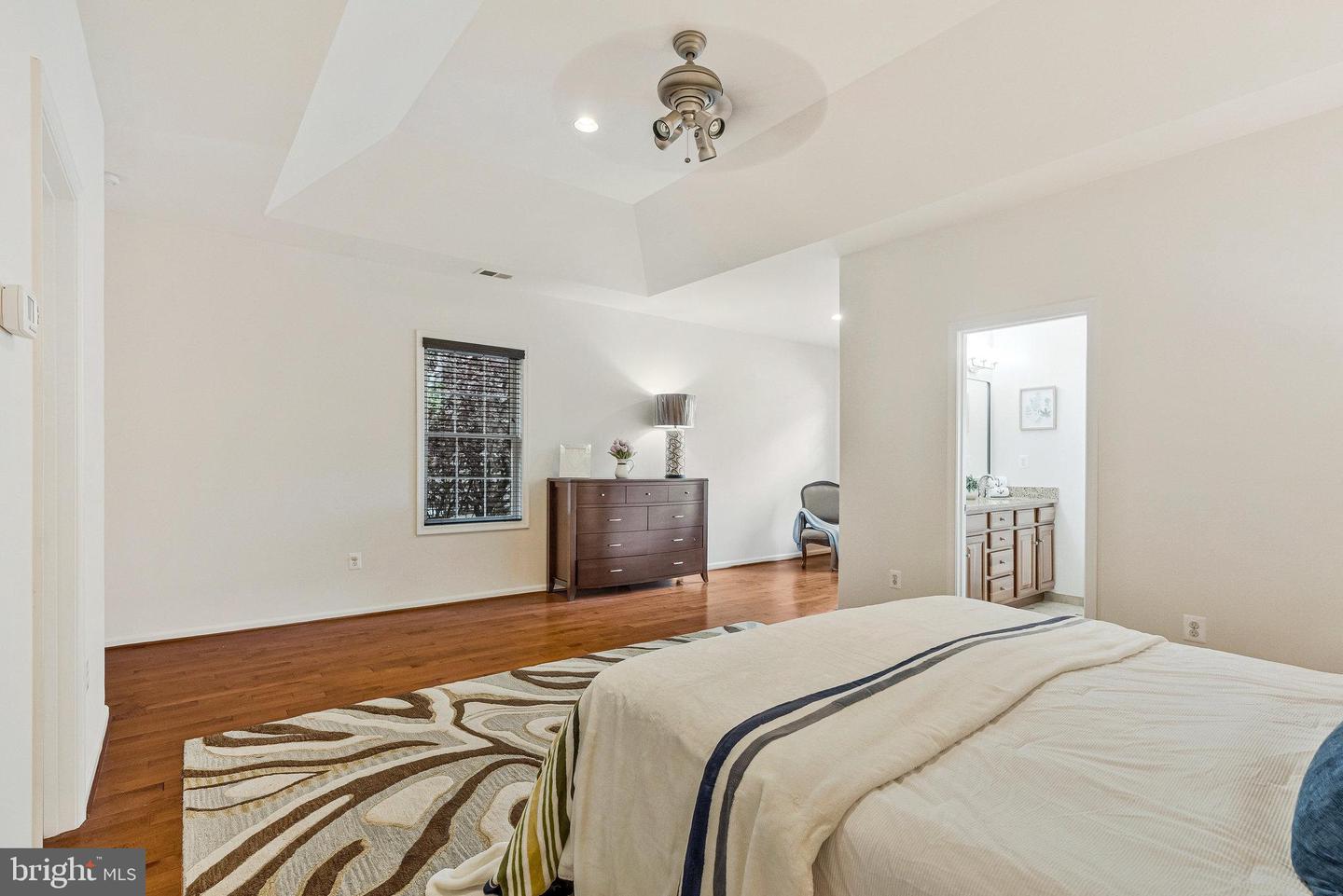 6919 WILLOW ST, FALLS CHURCH, Virginia 22046, 4 Bedrooms Bedrooms, ,4 BathroomsBathrooms,Residential,For sale,6919 WILLOW ST,VAFX2255288 MLS # VAFX2255288