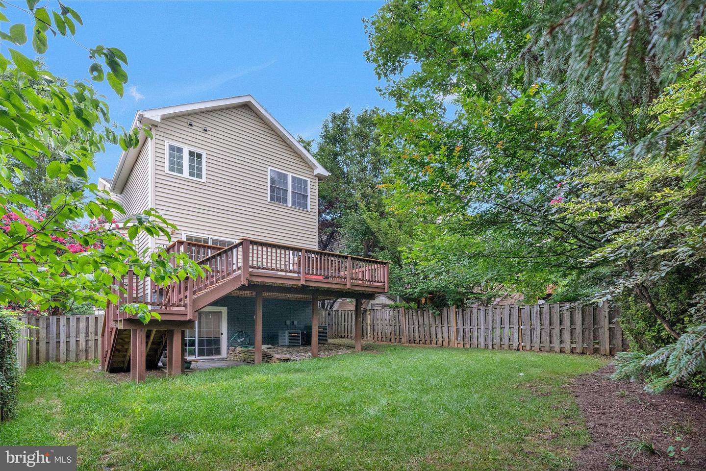 6919 WILLOW ST, FALLS CHURCH, Virginia 22046, 4 Bedrooms Bedrooms, ,4 BathroomsBathrooms,Residential,For sale,6919 WILLOW ST,VAFX2255288 MLS # VAFX2255288