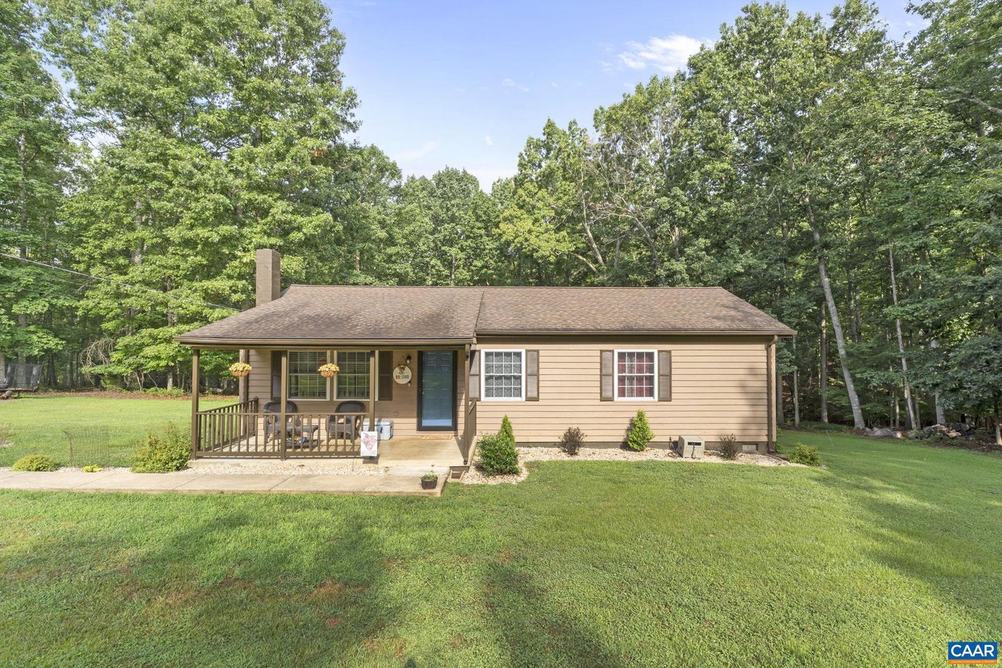 198 DEER HAVEN LN, TROY, Virginia 22974, 3 Bedrooms Bedrooms, ,2 BathroomsBathrooms,Residential,For sale,198 DEER HAVEN LN,666714 MLS # 666714