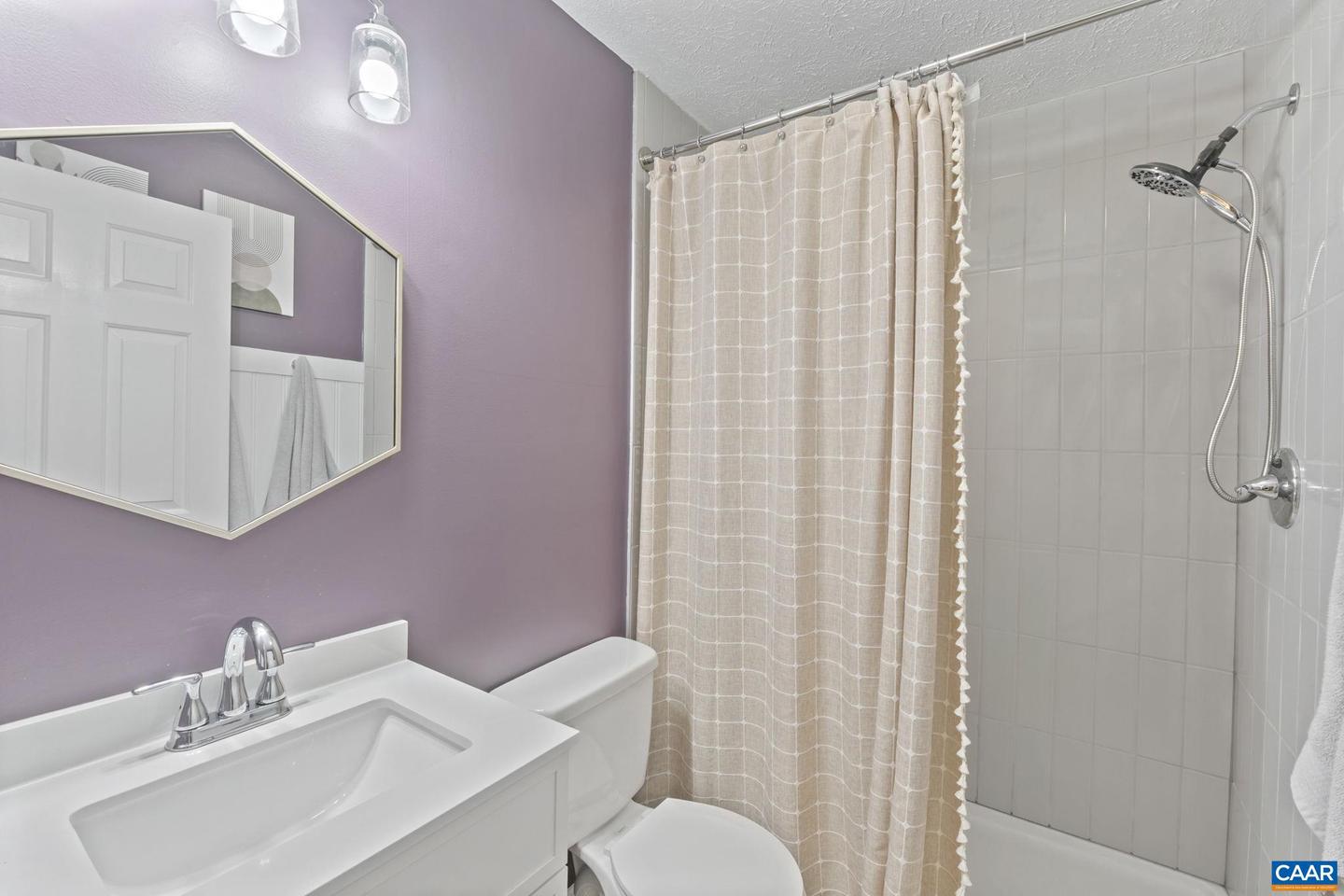 198 DEER HAVEN LN, TROY, Virginia 22974, 3 Bedrooms Bedrooms, ,2 BathroomsBathrooms,Residential,For sale,198 DEER HAVEN LN,666714 MLS # 666714