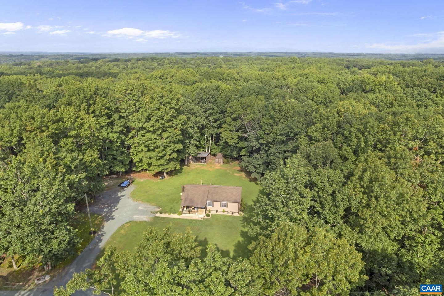 198 DEER HAVEN LN, TROY, Virginia 22974, 3 Bedrooms Bedrooms, ,2 BathroomsBathrooms,Residential,For sale,198 DEER HAVEN LN,666714 MLS # 666714