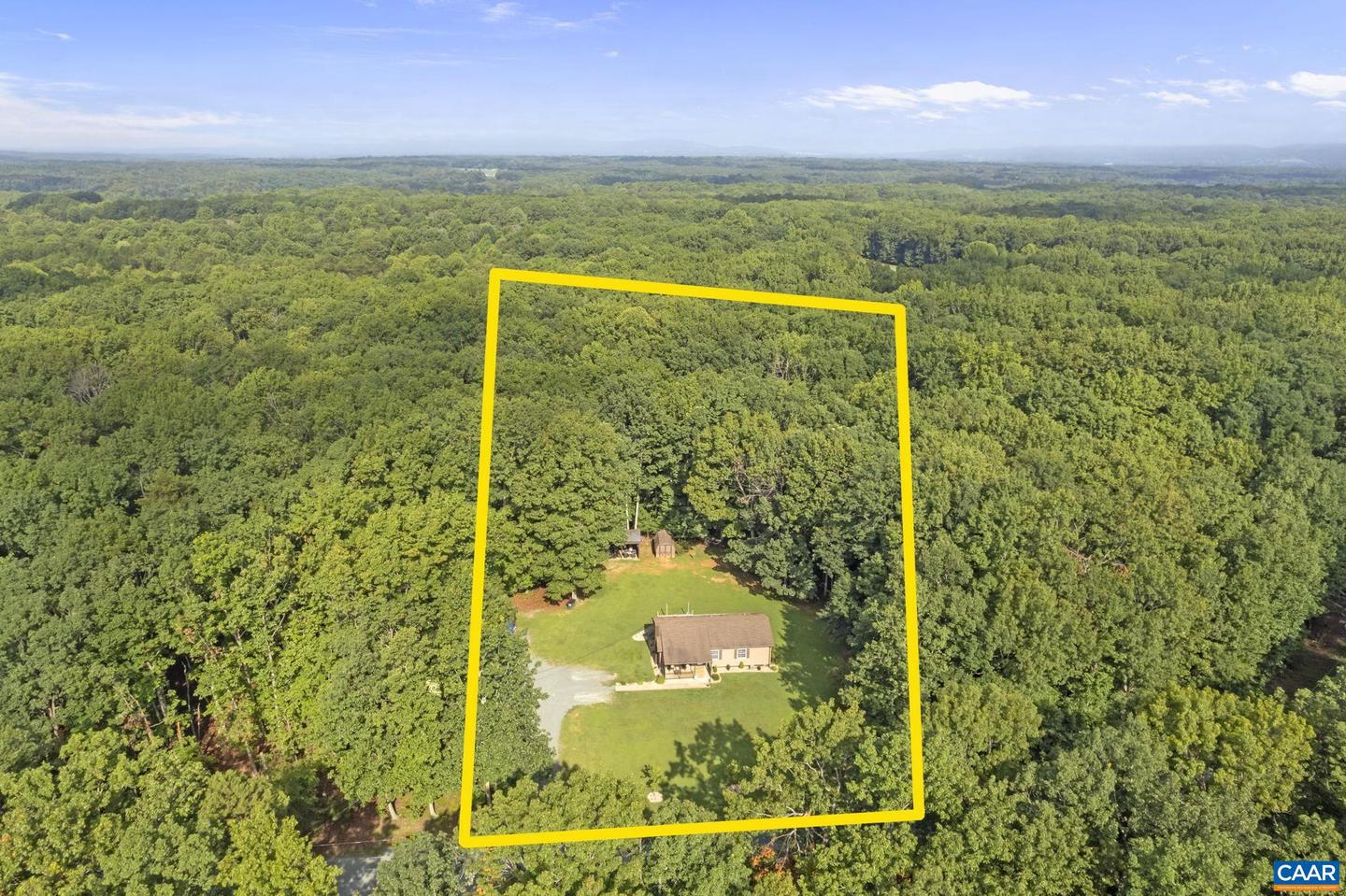 198 DEER HAVEN LN, TROY, Virginia 22974, 3 Bedrooms Bedrooms, ,2 BathroomsBathrooms,Residential,For sale,198 DEER HAVEN LN,666714 MLS # 666714