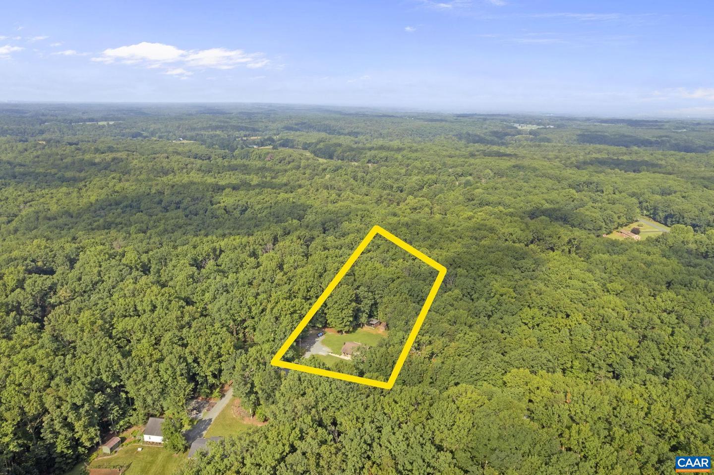 198 DEER HAVEN LN, TROY, Virginia 22974, 3 Bedrooms Bedrooms, ,2 BathroomsBathrooms,Residential,For sale,198 DEER HAVEN LN,666714 MLS # 666714
