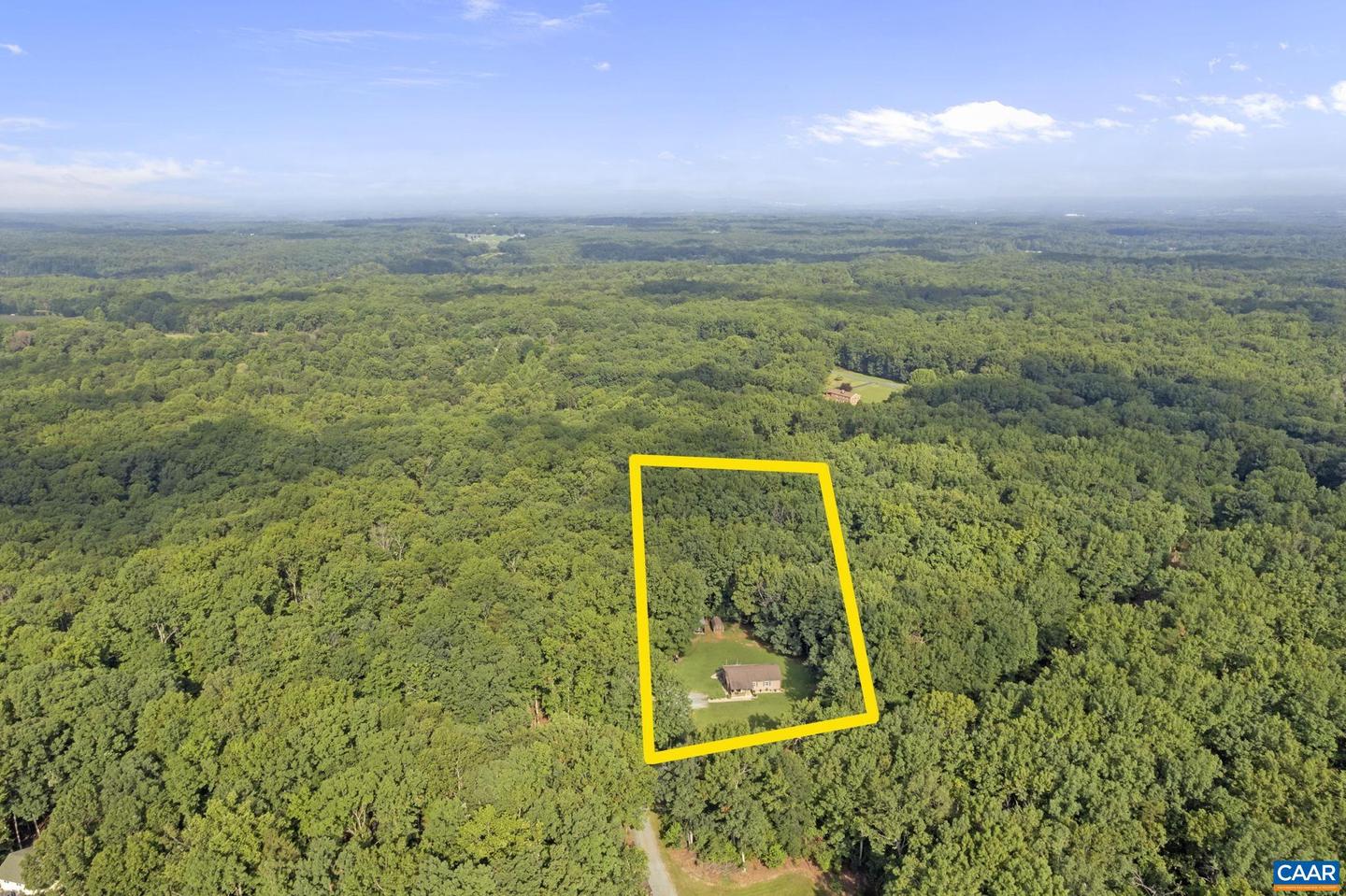 198 DEER HAVEN LN, TROY, Virginia 22974, 3 Bedrooms Bedrooms, ,2 BathroomsBathrooms,Residential,For sale,198 DEER HAVEN LN,666714 MLS # 666714