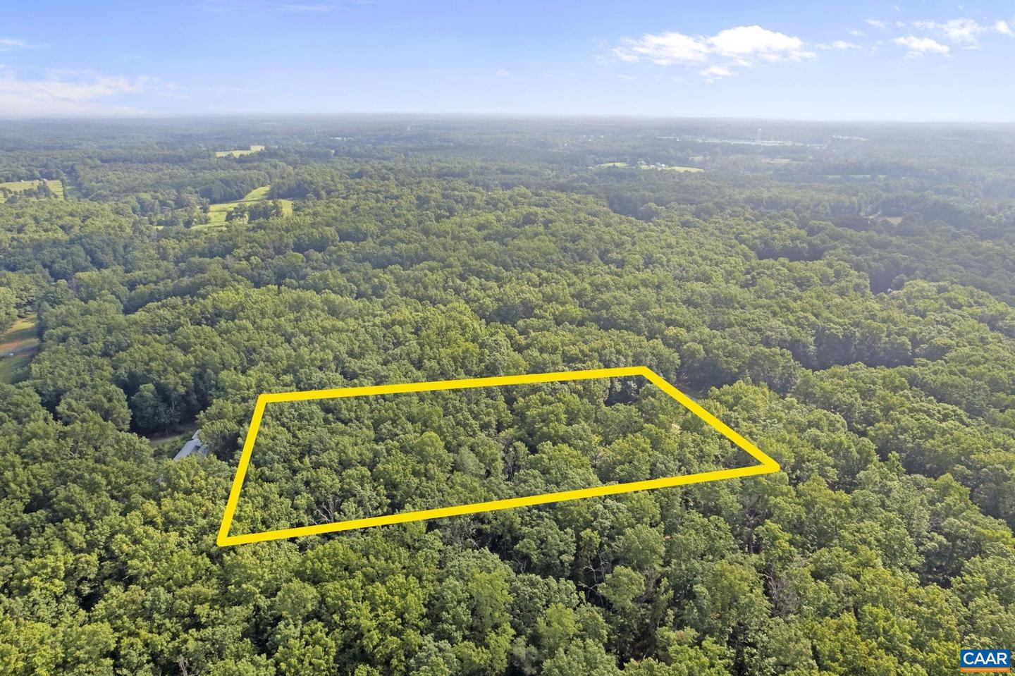 198 DEER HAVEN LN, TROY, Virginia 22974, 3 Bedrooms Bedrooms, ,2 BathroomsBathrooms,Residential,For sale,198 DEER HAVEN LN,666714 MLS # 666714