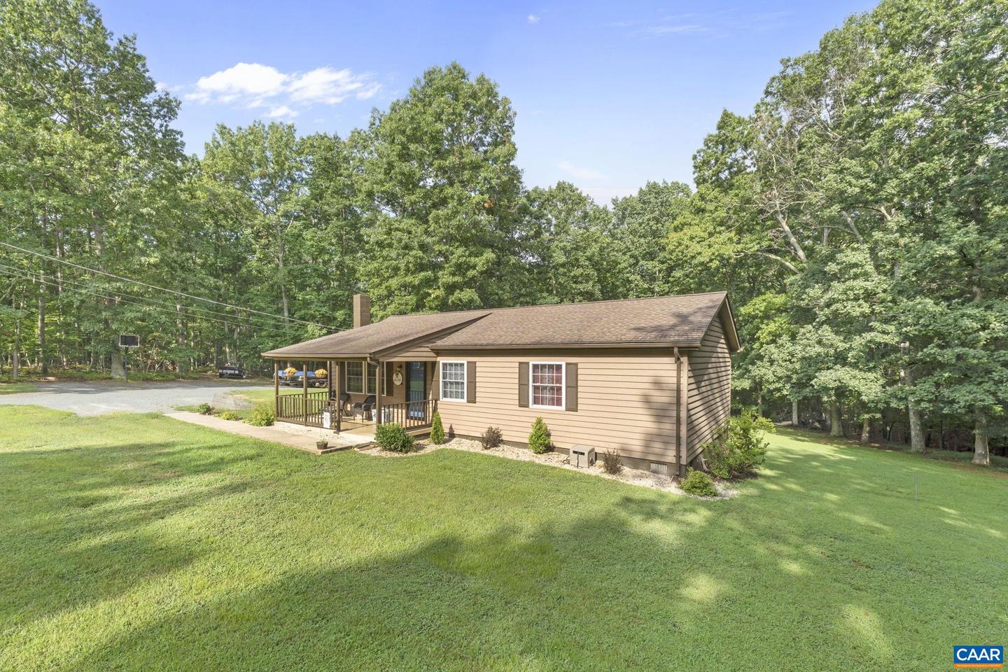 198 DEER HAVEN LN, TROY, Virginia 22974, 3 Bedrooms Bedrooms, ,2 BathroomsBathrooms,Residential,For sale,198 DEER HAVEN LN,666714 MLS # 666714