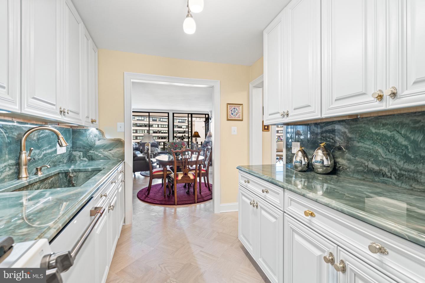 700 NEW HAMPSHIRE AVE NW #1109, WASHINGTON, District Of Columbia 20037, 1 Bedroom Bedrooms, ,1 BathroomBathrooms,Residential,For sale,700 NEW HAMPSHIRE AVE NW #1109,DCDC2211082 MLS # DCDC2211082