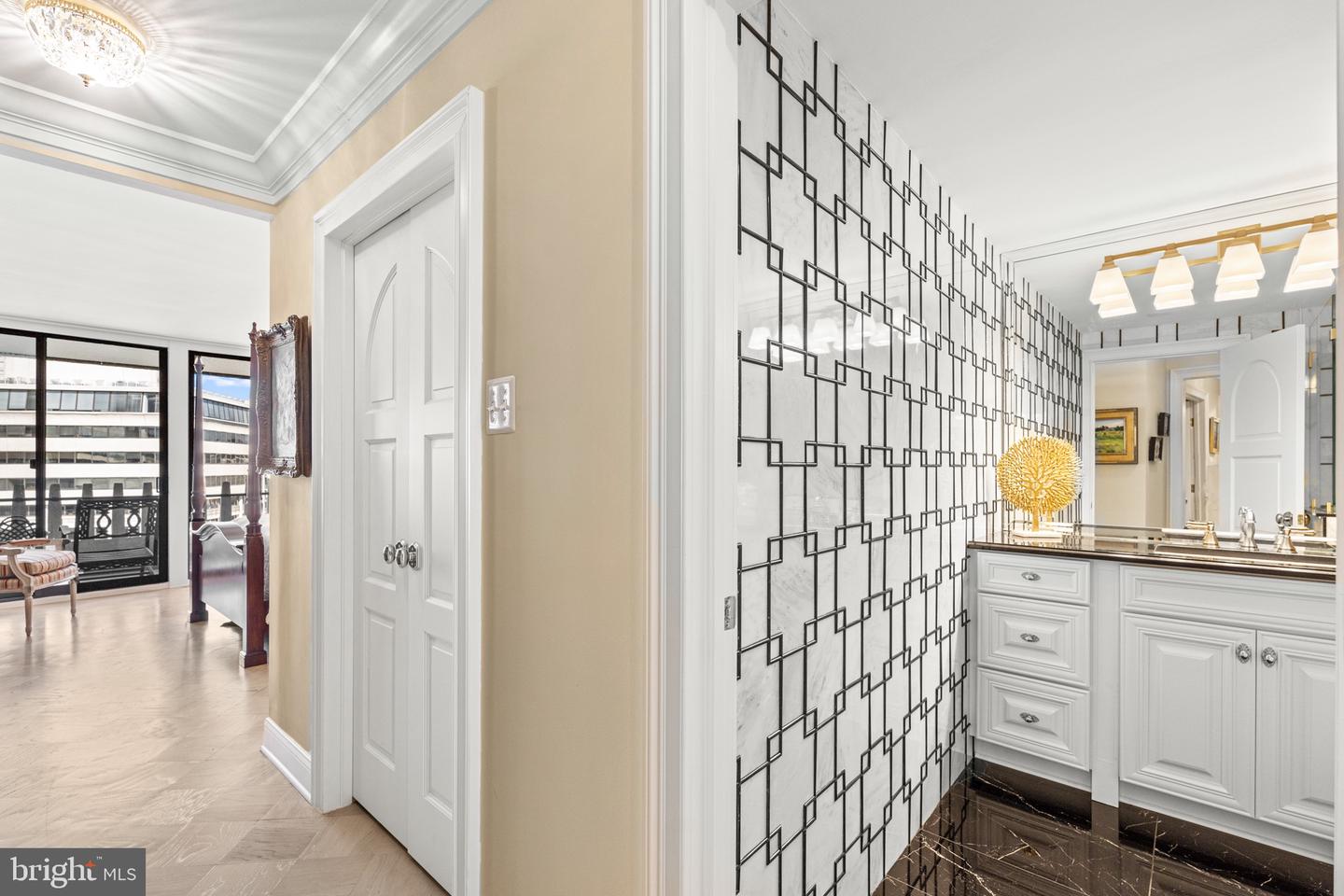 700 NEW HAMPSHIRE AVE NW #1109, WASHINGTON, District Of Columbia 20037, 1 Bedroom Bedrooms, ,1 BathroomBathrooms,Residential,For sale,700 NEW HAMPSHIRE AVE NW #1109,DCDC2211082 MLS # DCDC2211082