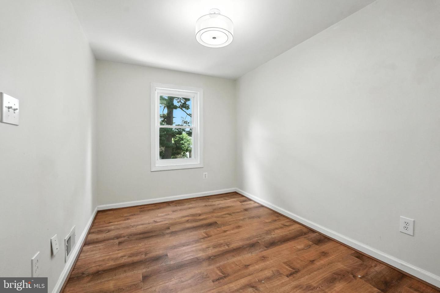 2872 GLOUCESTER CT, WOODBRIDGE, Virginia 22191, 3 Bedrooms Bedrooms, ,1 BathroomBathrooms,Residential,For sale,2872 GLOUCESTER CT,VAPW2099450 MLS # VAPW2099450